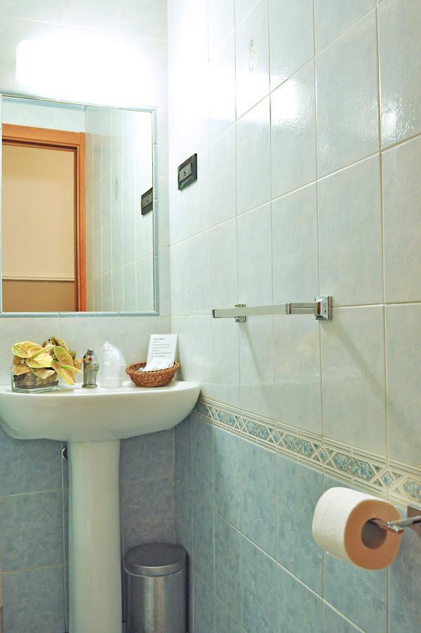 Hotel Twenty Nine Gênes Extérieur photo