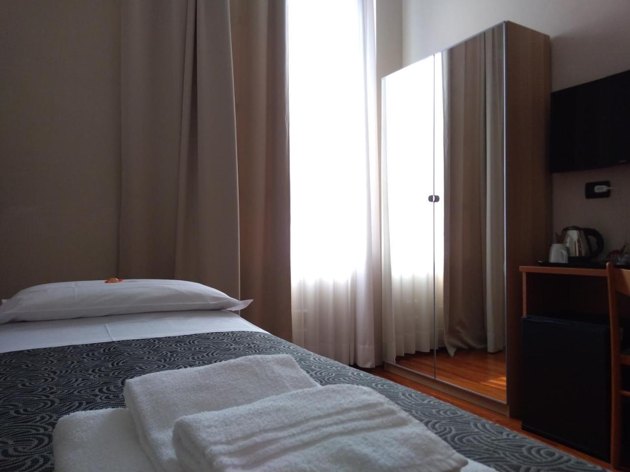 Hotel Twenty Nine Gênes Extérieur photo